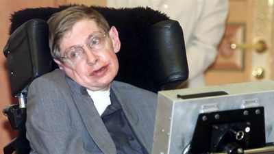 Британский ученый Стивен Хокинг поддержал самоубийство